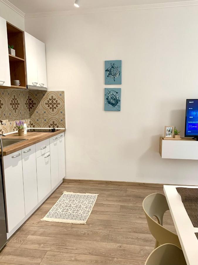 Sol Lux Studio Apartments 2Nd Floor ドゥラス エクステリア 写真